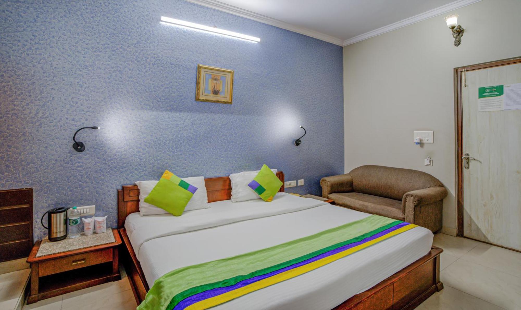 Treebo Bliss Hotel Jaipur Buitenkant foto