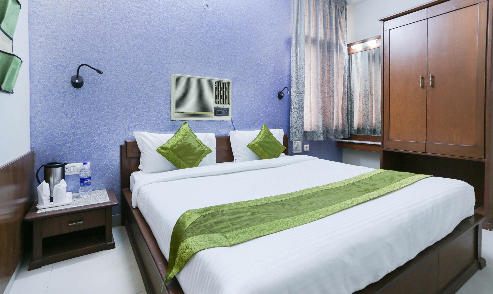 Treebo Bliss Hotel Jaipur Buitenkant foto